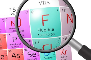 حاول العلماء عدة سنوات عزل عنصر الفلورين من مركبات الفلوريد العديدة، ولكن لم يحصل ذلك حتى عام 1986 . ما هي استخدامات عنصر الفلورين؟