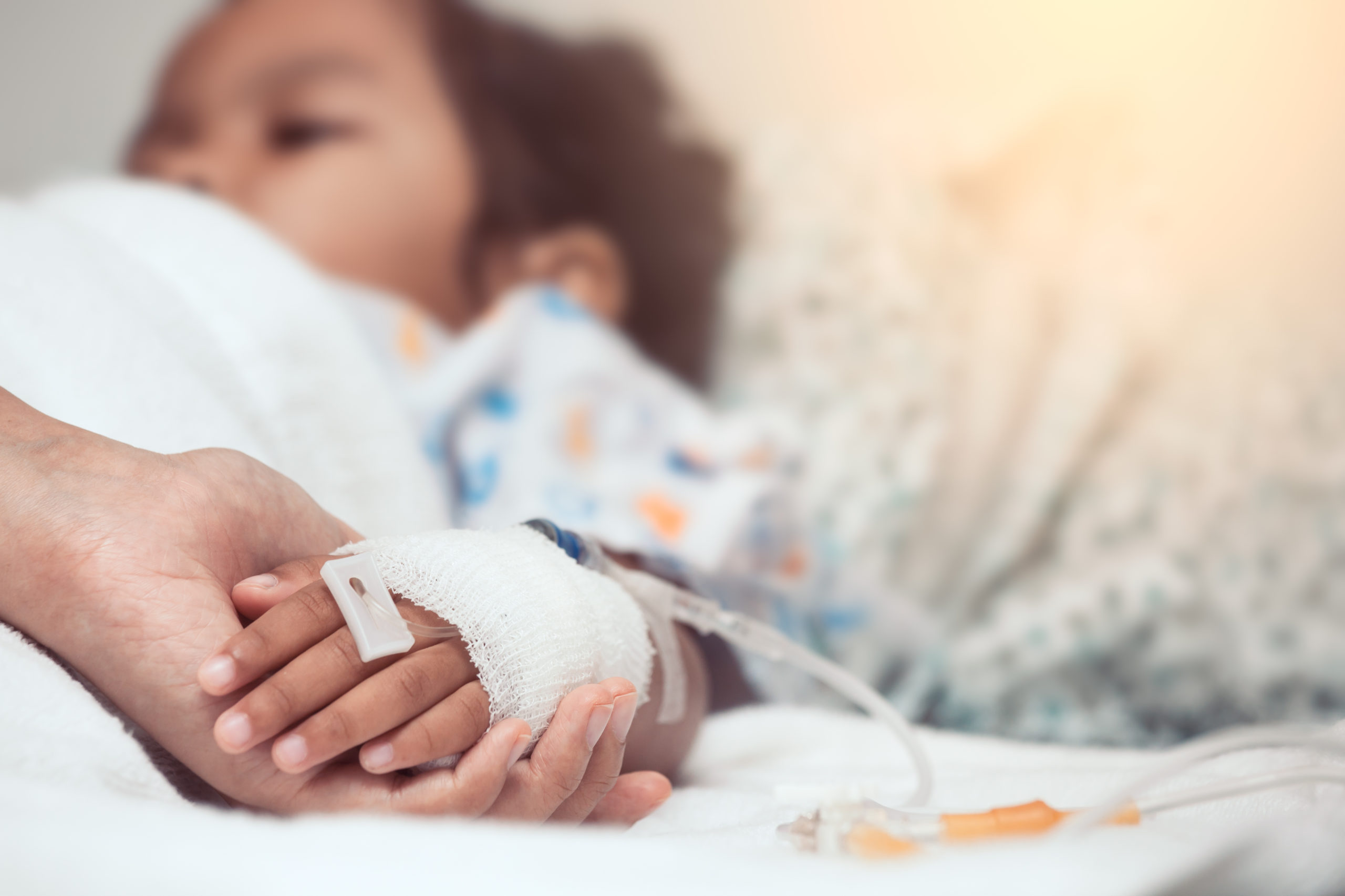 ما التهاب الأجهزة المتعددة MIS-C - متلازمة التهاب الأجهزة المتعددة عند الأطفال - حالة تسبب التهابات خطيرة في جسم الطفل فما أعراضها وأسبابها؟