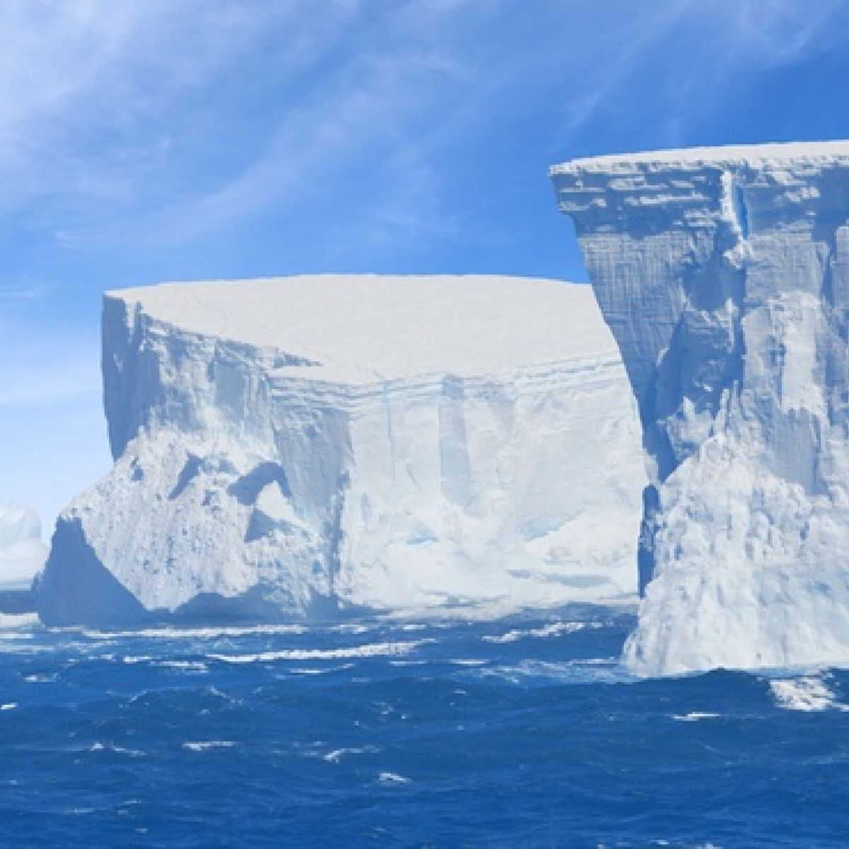 سقوط جرف جليدي ضخم في القارة القطبية الجنوبية قد يكون مؤشرًا على التغير المناخي
