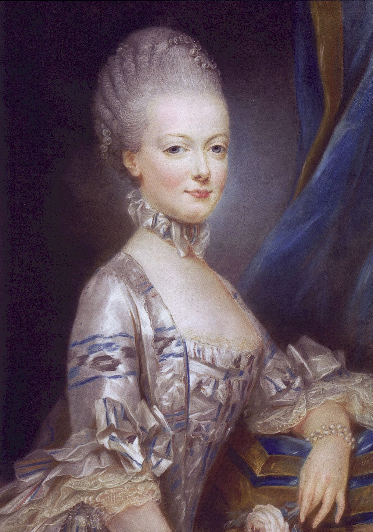 ماري أنطوانيت: من الولادة حتى الإعدام، مرورًا بالمليكة - النمساوية الجميلة التي أصبحت ملكةً لفرنسا - دعهم يأكلون الكعك - فرنسيس الأول 