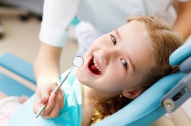 نصائح من أجل الحفاظ على صحة الفم والأسنان - ما الأسباب التي يمكن أن تؤدي إلى تسوس الطفولة المبكر أو التسوس المرتبط بالرضاعة