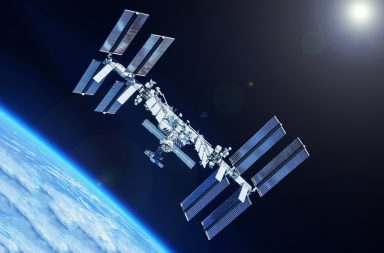 بدأ مشروع محطة الفضاء الدولية عام 1998 بإطلاق وحدة زاريا الروسية للفضاء، لكن ما الذي سيحل بمحطة الفضاء الدولية بعد تدميرها؟