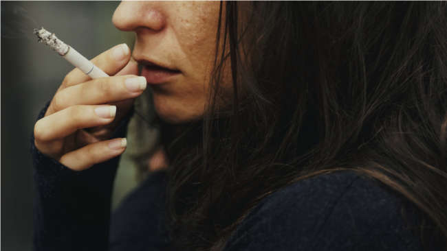 تدخين سيجارة واحدة فقط في اليوم: هل يخفف هذا من ضرر التدخين؟