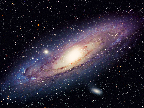 تلسكوب جيمس ويب يكسر الرقم القياسي لرصد أبعد مجرة في تاريخ البشرية