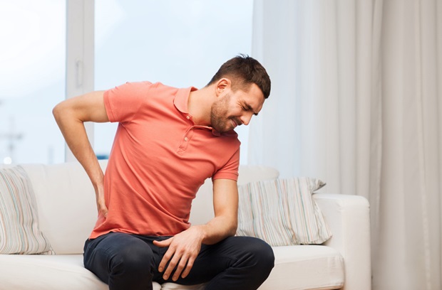 آلام الكليتين الأسباب والعلاج أنا أصدق العلم