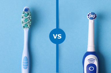 هل فرشاة الأسنان الكهربائية أفضل من اليدوية؟ هذا السؤال من أكثر الأسئلة التي أثارت اهتمام أطباء الأسنان والمرضى وقتًا طويلًا، ما جوابه؟