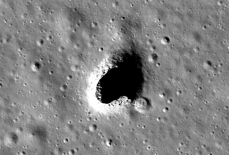 هذه الأماكن على سطح القمر يمكن أن تأوي البشر