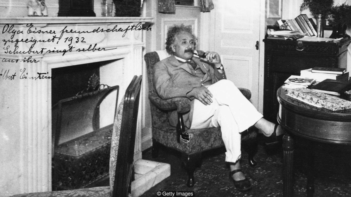 ما الذي يمكن تعلمه من عادات أينشتاين الغريبة؟