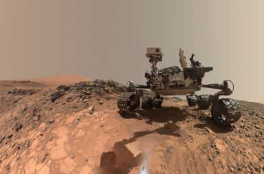وجد جوال كيوريوسيتي Curiosity rover التابع لناسا بعض المركبات العضوية المثيرة للاهتمام على الكوكب الأحمر، فهل كانت هناك حياة قديمة على المريخ؟