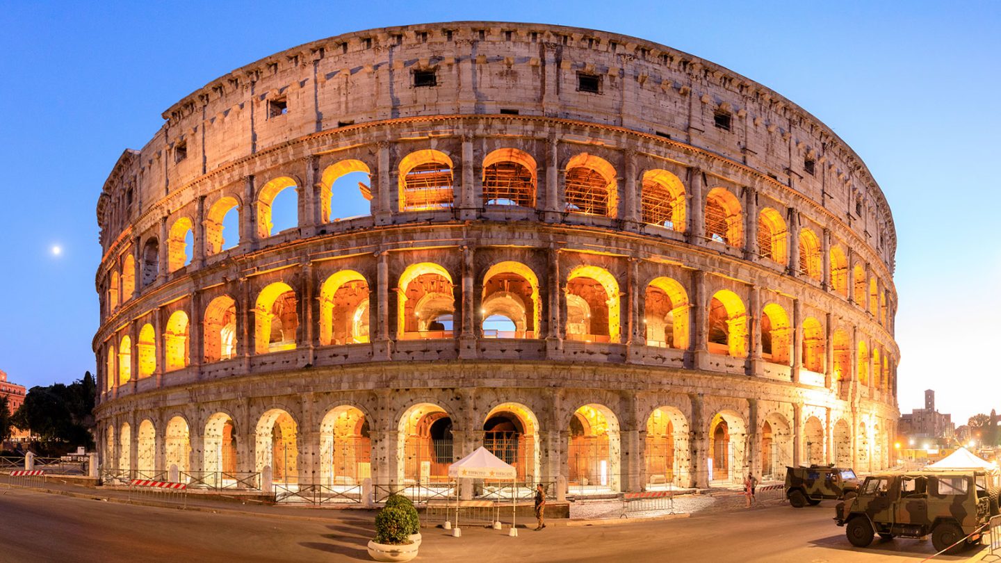 عاصمتا الإمبراطورية الرومانية: روما والقسطنطينية