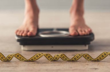 فيما يخص خسارة الوزن والحفاظ عليه، تتمثل إحدى أكثر الاستراتيجيات المفيد بما يسمى بمنهج التغيير الصغير. كيف يمكن الحفاظ على الوزن؟