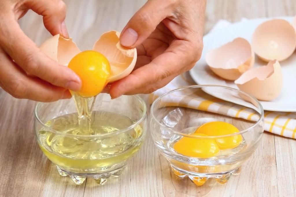 هل قناع البيض مفيد لبشرة وجهك؟