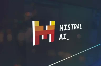 تُعد ميكسترال من الشركات الرائدة في تطوير نماذج "مفتوحة" للأنظمة المتخصصة. يظهر اليوم ميسترال إيه آي برنامجًا منافسًا لتشات جي بي تي