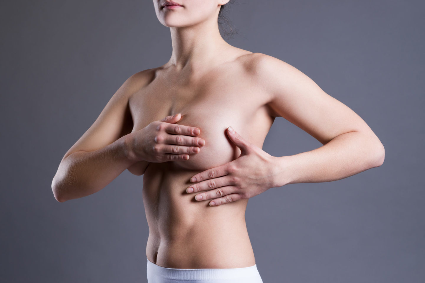 جراحة ترميم الثدي: ما الخيارات المتاحة وأيها أفضل؟