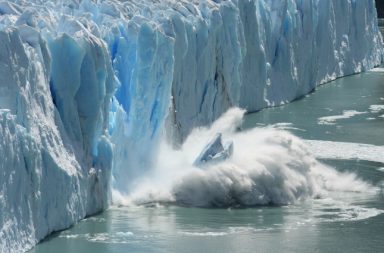 ماذا يوجد تحت جليد القارة القطبية الجنوبية؟ ماذا يوجد تحت جليد القطب الشمالي؟ ما الذي سنجده تحت الصفائح الجليدية القطبية؟