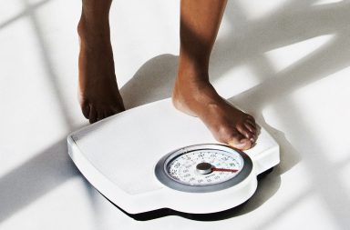 من أي تأتي صعوبة الالتزام بالتغييرات الكبيرة من أجل خسارة الوزن ؟ هل سنستطيع الالتزام بتغييرات نمط الحياة حتى عند ضعف شعورنا بالتحفيز؟