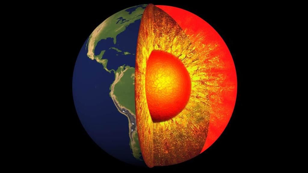 مكونات نواة الأرض - مم تتكون النواة ؟