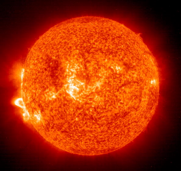 صورة تحبس الأنفاس لانبعاث كتلي إكليلي من الشمس بطول نحو 1.6 مليون كيلومتر
