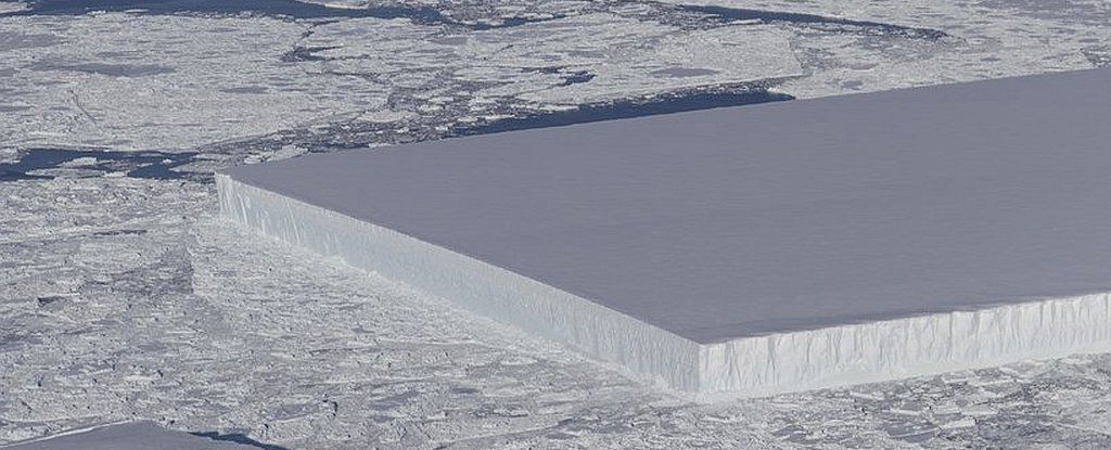 ما خطب هذا الجبل الجليدي المستطيل المثالي الشكل في القارة القطبية الجنوبية؟