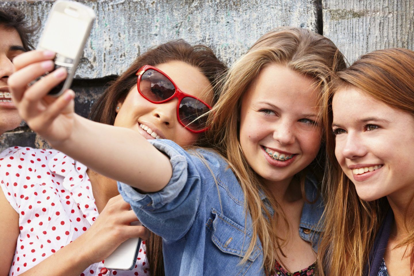 الهواتف الذكية سيئة لبعض المراهقين، وليس الكل