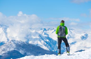 داء المرتفعات: الأسباب والأعراض والتشخيص والعلاج مخاطر الإنتقال إلى الأماكن العالية مخاطر صعود الجبال العالية ضيق في التنفس
