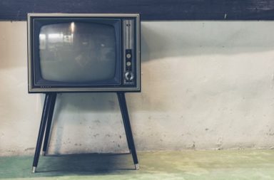 من اخترع التلفزيون؟ - إلى من يعود الفضل في اختراع التلفزيون؟ تطوير تكنولوجيا التلفزيون عبر الزمن - مشاهدة الكابل وأشرطة الفيديو